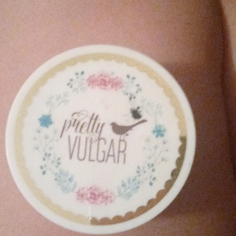 Translucent setting powder